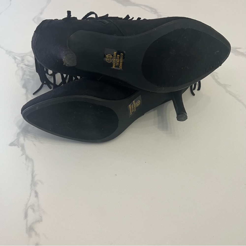Black heeled fringe booties size 8.5 - Picture 2 of 5